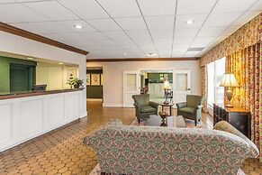 Quality Inn & Suites McDonough South I-75