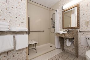 Holiday Inn Lumberton by IHG