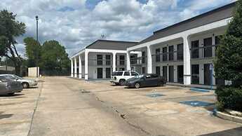 Motel 6 Baton Rouge, LA - East - I-12