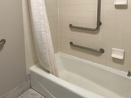 Motel 6 Baton Rouge, LA - East - I-12