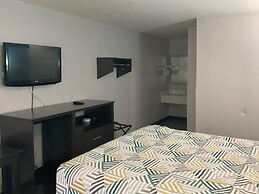 Motel 6 Baton Rouge, LA - East - I-12