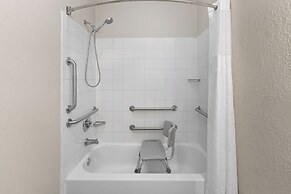 Wingate by Wyndham Marion