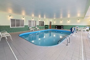 Wingate by Wyndham Marion