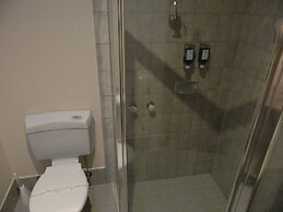 Werribee Motel & Apartments