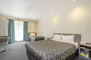 Werribee Motel & Apartments