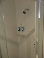 Werribee Motel & Apartments