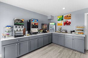 Quality Inn Lakefront