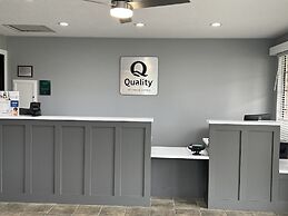 Quality Inn Lakefront