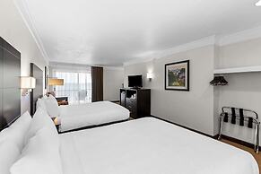 Quality Inn Lakefront