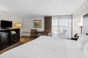 Quality Inn Lakefront