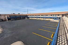 Travelodge by Wyndham Clovis