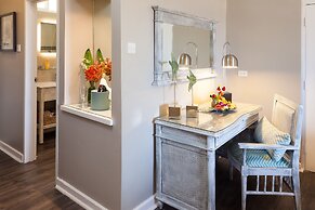 Sea Breeze Beach House by Ocean Hotels - All Inclusive