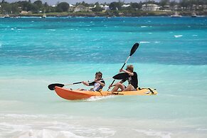 Sea Breeze Beach House by Ocean Hotels - All Inclusive