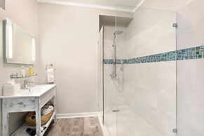 Sea Breeze Beach House by Ocean Hotels - All Inclusive