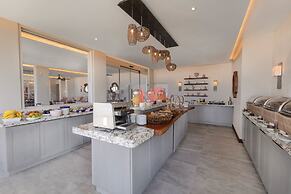 Sea Breeze Beach House by Ocean Hotels - All Inclusive