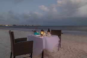 Sea Breeze Beach House by Ocean Hotels - All Inclusive