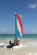 Sea Breeze Beach House by Ocean Hotels - All Inclusive