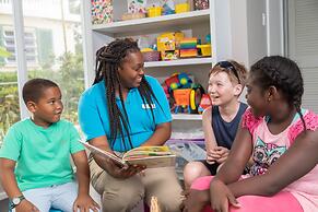 Sea Breeze Beach House by Ocean Hotels - All Inclusive