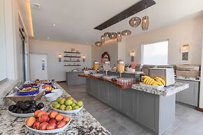 Sea Breeze Beach House by Ocean Hotels - All Inclusive