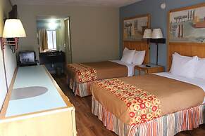 Tampa Inn - Near Busch Gardens