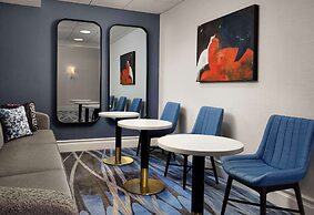 Hilton New Orleans Airport