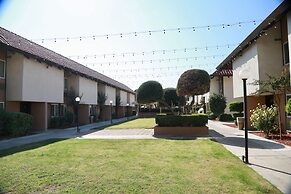 Ramada by Wyndham Fresno North