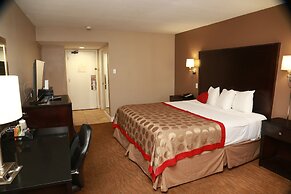 Ramada by Wyndham Fresno North