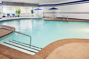 Four Points by Sheraton Chicago O'Hare Airport