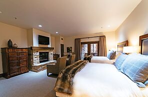 Stein Eriksen Lodge