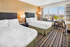Holiday Inn Port of Miami - Downtown by IHG