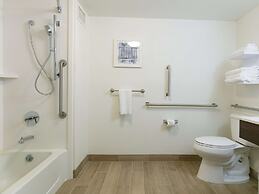 Hampton Inn Scranton at Montage Mountain