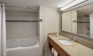 Holiday Inn Winnipeg South by IHG