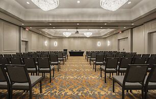 Holiday Inn Winnipeg South by IHG
