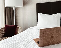 Crowne Plaza Chicago SW - Burr Ridge by IHG