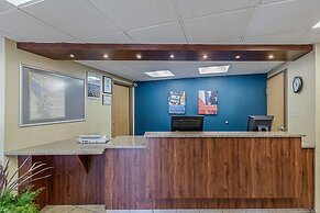 Motel 6 La Crosse, WI