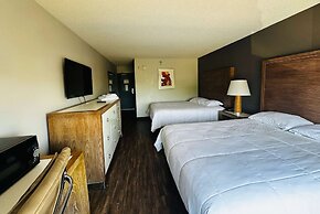 Baymont Inn and Suites by Wyndham Columbus / Near OSU