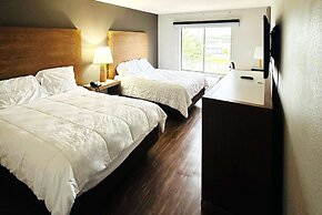 Baymont Inn and Suites by Wyndham Columbus / Near OSU