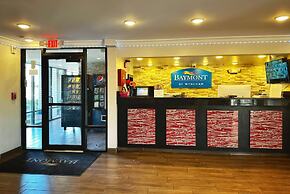Baymont Inn and Suites by Wyndham Columbus / Near OSU