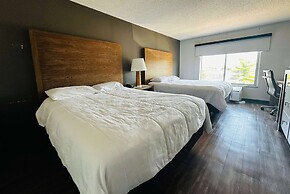 Baymont Inn and Suites by Wyndham Columbus / Near OSU