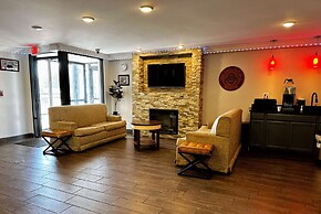 Baymont Inn and Suites by Wyndham Columbus / Near OSU