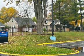 Baymont Inn and Suites by Wyndham Columbus / Near OSU