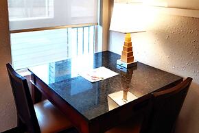 Baymont Inn and Suites by Wyndham Columbus / Near OSU