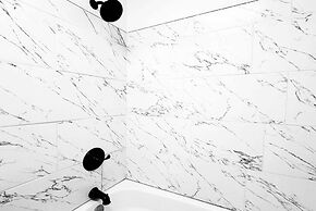 Baymont Inn and Suites by Wyndham Columbus / Near OSU