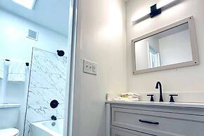 Baymont Inn and Suites by Wyndham Columbus / Near OSU