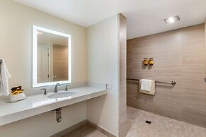 Best Western Plus Monterey Inn