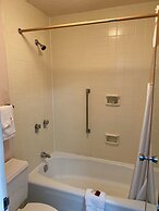 Motel 6 Marianna, FL