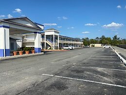 Motel 6 Marianna, FL