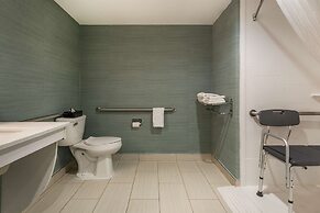 Best Western Plus New Englander