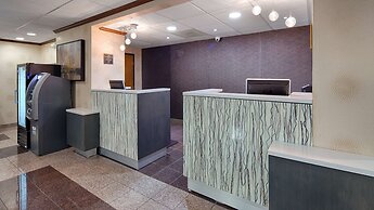 Best Western Plus Richmond Airport Hotel