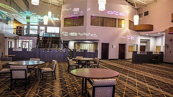 Gateway Hotel & Convention Center Grand Blanc | Flint Airport Michigan